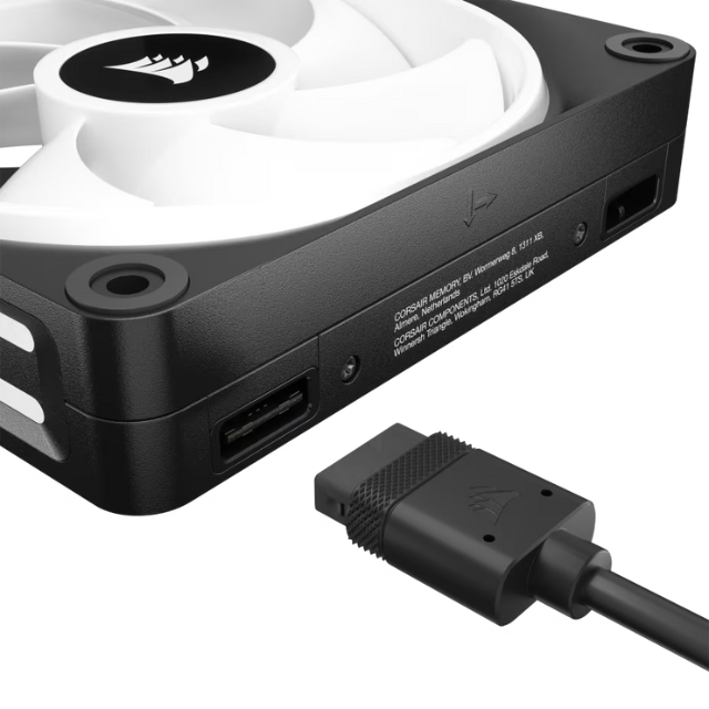 Kit 3 Ventiladores Corsair iCUE Link QX120 RGB / 120mm / 480-2400RPM / Negro / 3 Ventiladores / CO-9051002-WW